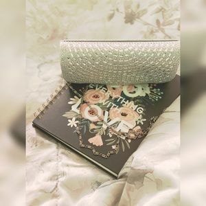 silver clutch